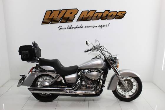 HONDA SHADOW 750 